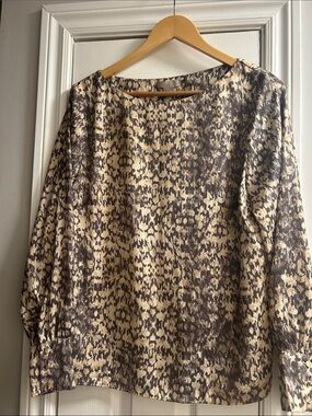 H&M Beige and Brown Printed Long-Sleeve Blouse